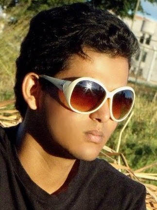 Dançarino, Modelo... 
Contato Profissional: Melissa Mozzane:(77)9949-3231 
dctmatos@bol.com.br