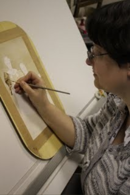 Free lance artist in Fine Art watercolour, producing extremely realistic & fine detailed pieces of original work using Wood Cock pins feather Commissions taken.