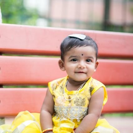 ElavarasiLogan2's profile picture. 