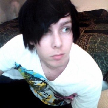 not affiliated with @amazingphil | queued phil pics every hour (or so)