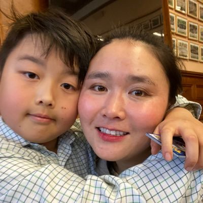 yening1127's profile picture. 