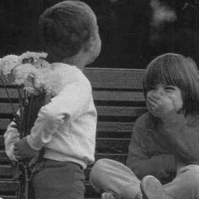 söyleme sırrını dostuna oda söyler dostuna...🙈🙉🙊