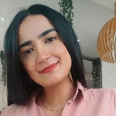 ChouMariem's profile picture. React Js developer 👩‍💻