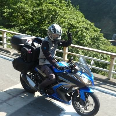 脱サラしてバイクで日本一周してたもの。
日本一周達成！2021.5.24-9.26
絶賛農業で独立するために修行中。
無言フォロー許してくださいm(_ _)m
#バイク　#ツーリング　#ドライブ