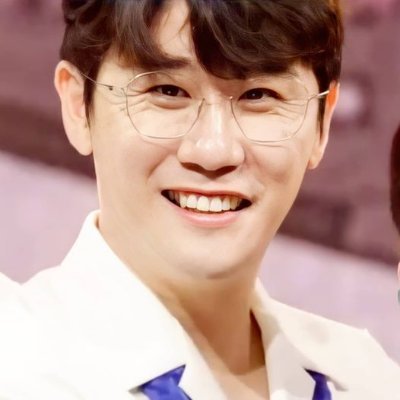 ChanwonLee_TV's profile picture. 영탁의 TV