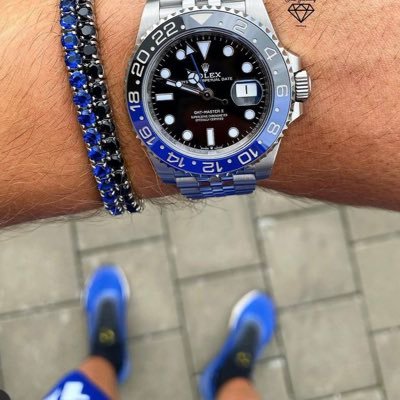 xrphodling22's profile picture. $XRP 22 THE MOON BABY🚀 #CRYPTO KID👦🏻