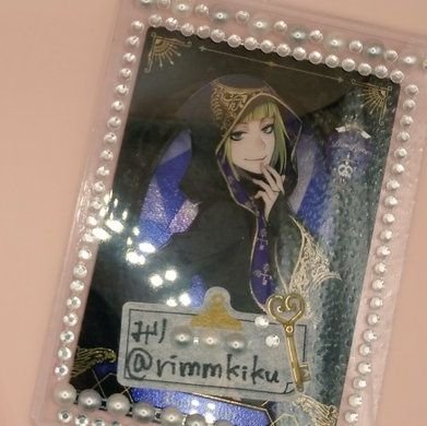 交換・取引垢。固定ポスト必読⚠️25⬆ じゅじゅ【 7️⃣、東京2年⠀】 twst【🏹、👑、🍎寮】 ヒプ【2️⃣、💸】 サンリオ【🍮、🐧】鰤【3️⃣、🫎🏹】rkrn【六年📦、6️⃣ろ】18歳以下の方とのお取引はすみませんが、お断りさせて頂いています。お取引・交換はマナーを守れる方でお願いします。