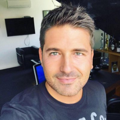 gillesFournie19's profile picture. Je veux  bien me fais des amies sincere et voir plus si affiinites , je suis un Homme  recherchant du serieux , j'ai deux  enfants adorables Bisous tende .