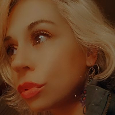Freelance Marketing Agent, Band Jack of all Trades, Promotional boombox for the music industry, @RockettQueen wingman, avid gamer, sleep enthusiast, dog mommy!