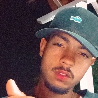 vh_oliveira1533's profile picture. 17 anos🔥
escorpião ♍