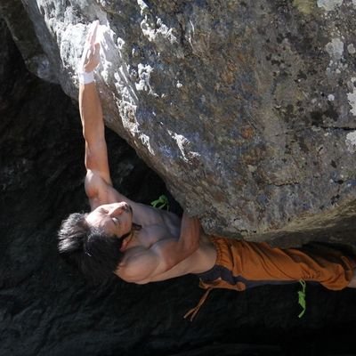 BoulderingGym REDPOINT代表
ボルダリング未経験でジム代表となり6年くらい

↕175cm/↔175cm
OS1級/RP二段

高校球児/ワーホリ/公務員/零細ブラック企業/大手ブラック企業/住所不定リゾバ/地域おこし協力隊/池田町議会議員&（同）RFM代表&日本一弱いかもしれないジムオーナー