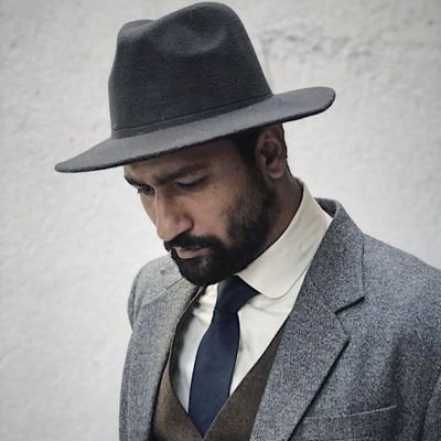 A twitter page for @vickykaushal09 ❤️‍🩹