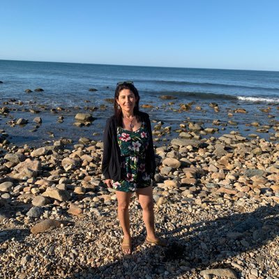 Dianaphenao's profile picture. 