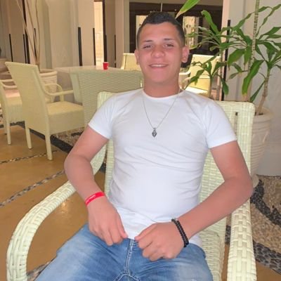 الى ملهوش خير ف اهله...ملهوش خير ف حد ❤️