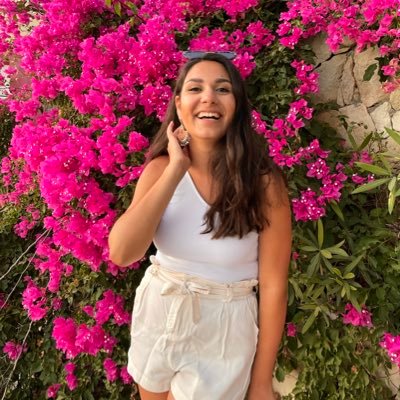 vivi_kotsap's profile picture. Journalist 🖋 Social Media & beauty junkie ❤