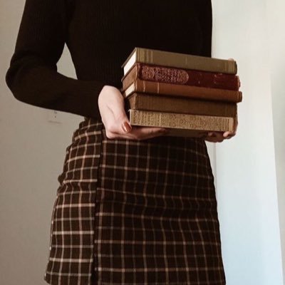 _Born2BeSad_'s profile picture. • 𝔱𝔬𝔵𝔦𝔠 𝔞𝔠𝔠𝔬𝔲𝔫𝔱 • 1.68𝔪 • 𝔰𝔥𝔢/𝔥𝔢𝔯 •