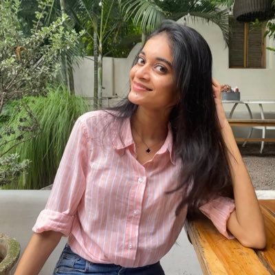 neenapisati's profile picture. 