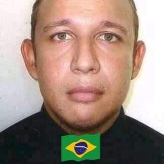 Francis De Souza Castro Diretor de Comunicação da Escola De Samba Pingo D'água e Estudante De Jornalismo Faculdade Estácio De Sa Campus Niterói.