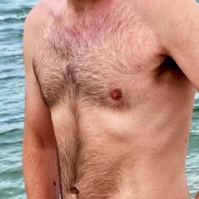 41 year old vers bttm in Canada Halifax/Toronto sharing videos and pictures of me and my encounters. 165lb 5’5” #gay #barebacking