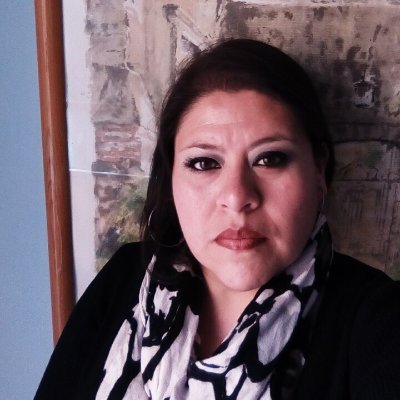 Liliana12445012's profile picture. 