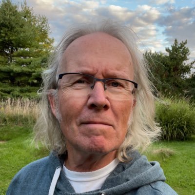 DCSRob's profile picture. After a career @GuelphTurf and @UofG turf management have moved on to pursue my love of music and improvised comedy. I live stream every Tuesday at 7pm.