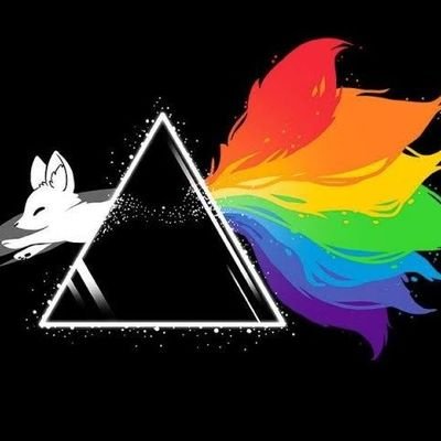 Leitora compulsiva e voraz. 🦊🌈