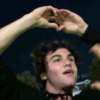 Slayy120's profile picture. Soon to be GOLD COAST resident, I'm so cool 🇦🇺🤘🏻 • 16 • take me out and feed me melons 🍉🦄