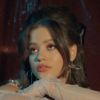 Sarah Jeffery(@sarahjeffery) 's Twitter Profile Photo