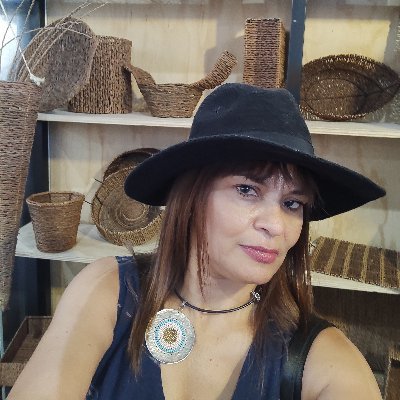 lopezsanro's profile picture. Servidora no funcionaria.
Opiniones personales.