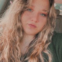 Ariel (@mamabeesknees) 's Twitter Profile