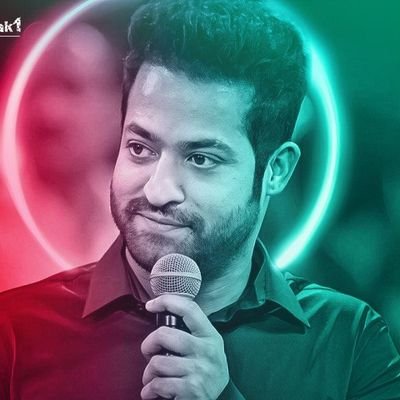 I'm cute rowdy pilla die hard fan of @tarak9999 #potti behave ur self😎😎

#ManOfMassesNTR 
 
అమ్మ+నాన్న=అన్నా (@tarak9999)❤️