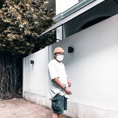 ibrahimszl's profile picture. semua orang nampak bagus tapi tak bagus pon.