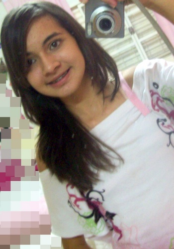 cunhãdaa eeu tee amõo rediculãa . Ps: FabianaNunêes (LL)
