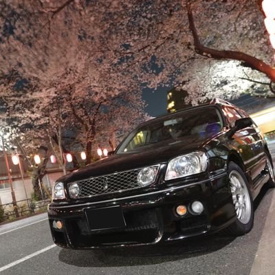 車(ステ様→ステージア 260RS 黒、91スープラRZ AT 灰)、化粧品、食べ物、漫画アニメ、猫などが好きです🎉自分の気分が上がる事を気分が上がった時に気ままに色々呟きます😌すずらんちゃん(ラグドール)🐱と夫のえむしぃ(@kaban_yoshida)と暮らしています🕶