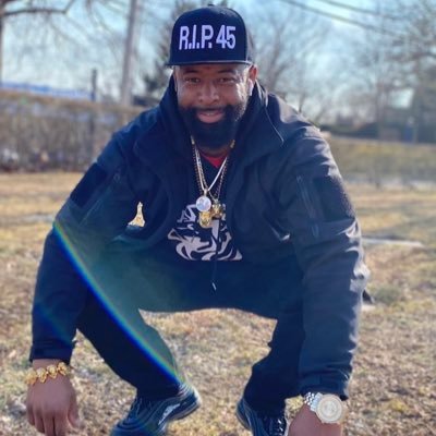 I WOULD GIVE ANYONE A CHANCE... BUT ONCE YOU SHOW ME A FLAW, DAT FALLBACK GAME GO IN FULL EFFECT💯💪🏾😤 #LL45 #LLSKINNY #LLTHOMAS MAKE MONEY AND GET GHOST❗️