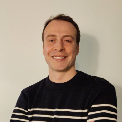 J'aime le dev, le SEO, l'UX, le tracking, bref le web quoi