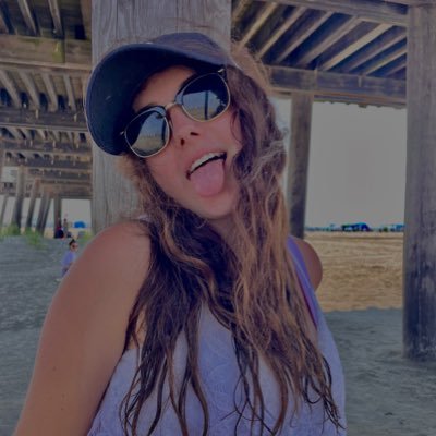 MiaRecchie's profile picture. 