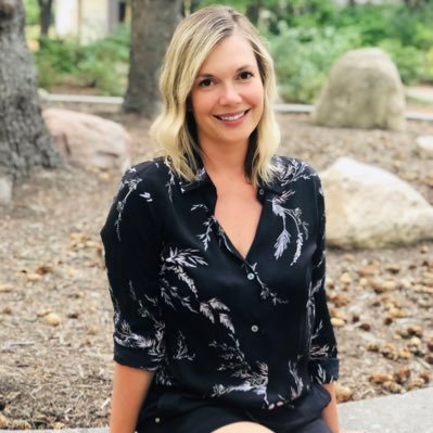 mdn030's profile picture. Science/Math teacher - Chemistry is beautiful. Always on the lookout for something new to learn.