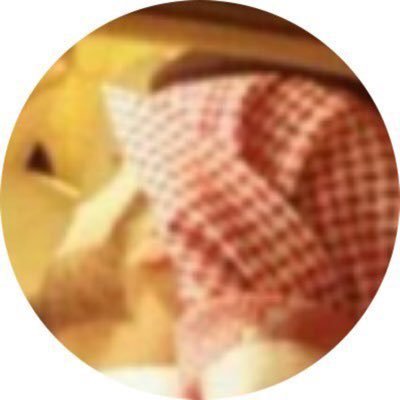 الصداقة إن وجدت عظيمة،الكثير في المفضلة قد لا يلامس الواقع ،التغريدة التي دوّن تحتها معرفي من خربشاتي..اكتب مايروق لي وهنا 👈🏻 #أوكسجين