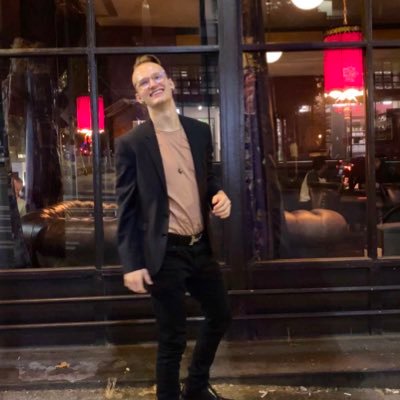 mikeizdead's profile picture. Software Nerd 👨🏼‍💻 | Making neat UIUX | React Native & GraphQL Enthusiast l Opinions are my own 👀