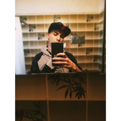 Theantares2's profile picture. 