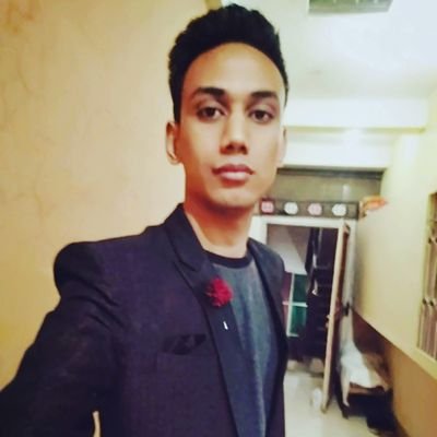 Raj93539238's profile picture. hmmm idk