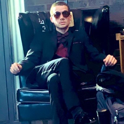 Darrenmiller333's profile picture. 🏠 🎈