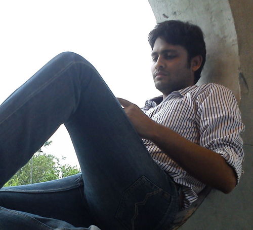 Abhi_4life's profile picture. Studying life by living