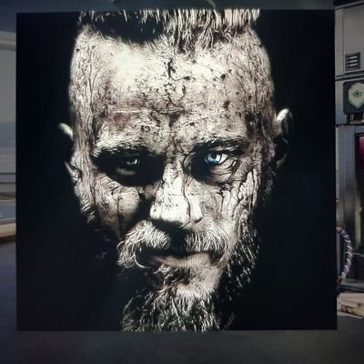 qasimmlaak66's profile picture. ‏وييي