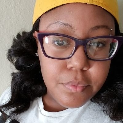 officialericac's profile picture. 