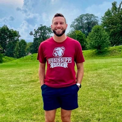 📍Chicago | Meteorologist 🌈 | Environmental Scientist 🌎♻️| M.S. Environmental Geoscience @msstate ⛈ B.S. Meteorology/Spanish, @WesternILUniv | Golden Dad 🐶