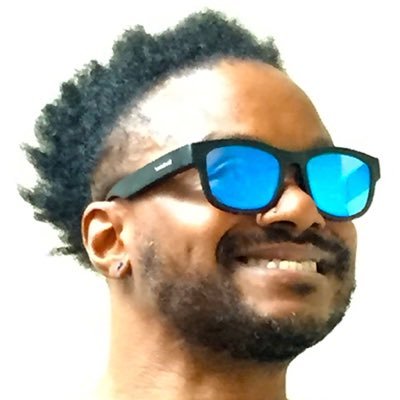 multidisciplinary digital artist + cd / pixel cruncher / UE5 / A1111 / lover / musician / snowboarder / SK8boarder / big smiles / one ❤