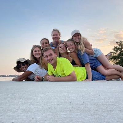 chadweiss15's profile picture. 