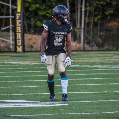 5ft 9in 175pound Wide-receiver for Ferrum College®️